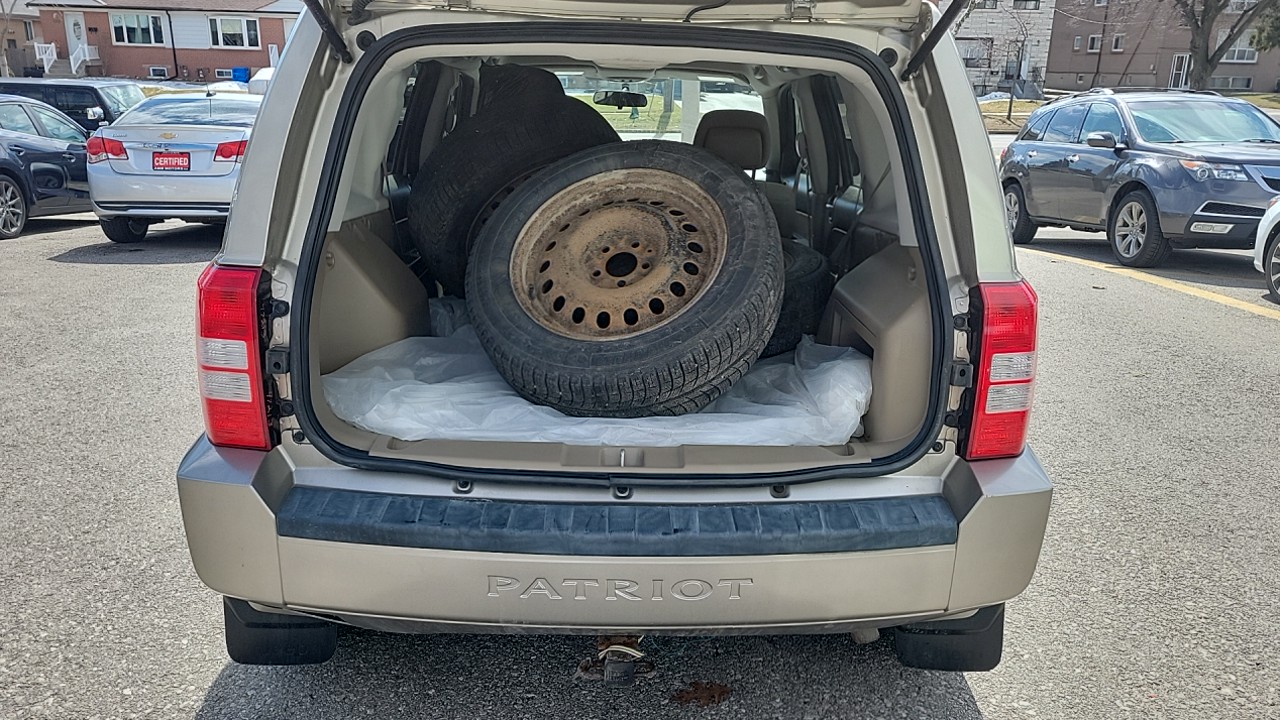 2010Jeep Patriot/Power Locks/Power Windows/Power Mirrors/Alloy Wheels