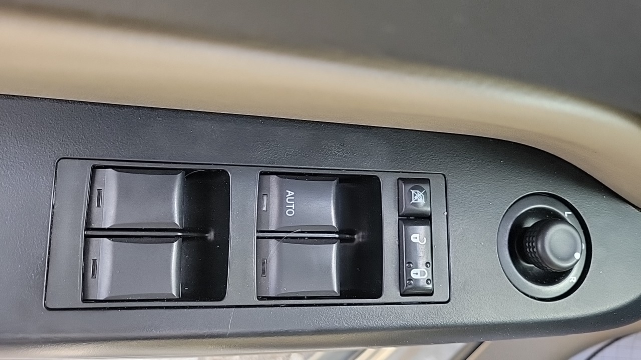 2010Jeep Patriot/Power Locks/Power Windows/Power Mirrors/Alloy Wheels