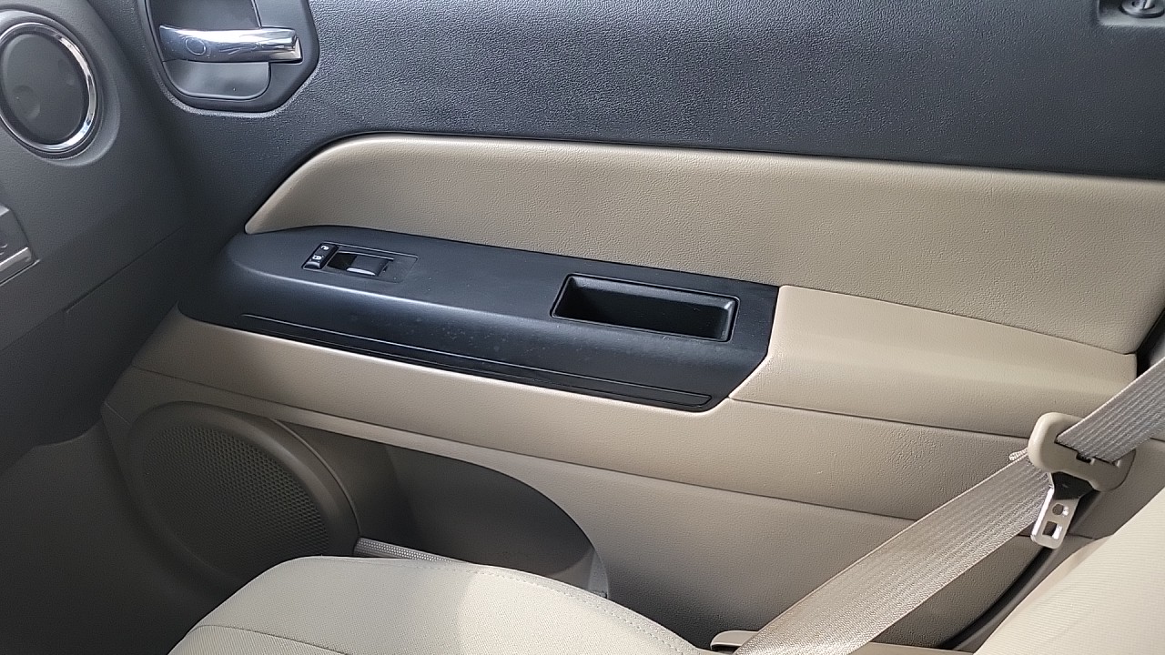 2010Jeep Patriot/Power Locks/Power Windows/Power Mirrors/Alloy Wheels