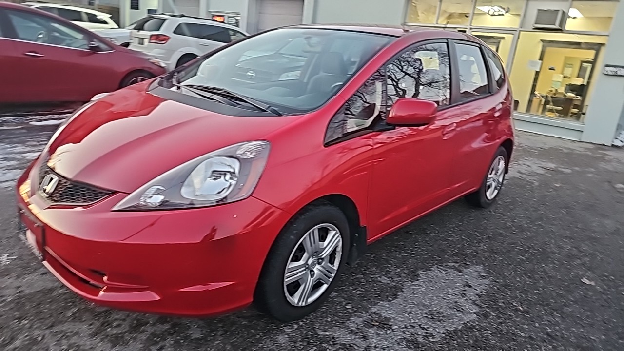 2013 Honda Fit/Eco Good On Gas/Power Locks/Power Windows/Bluetooth/Cruise Control/LOW LOW Kilometrs. $9949