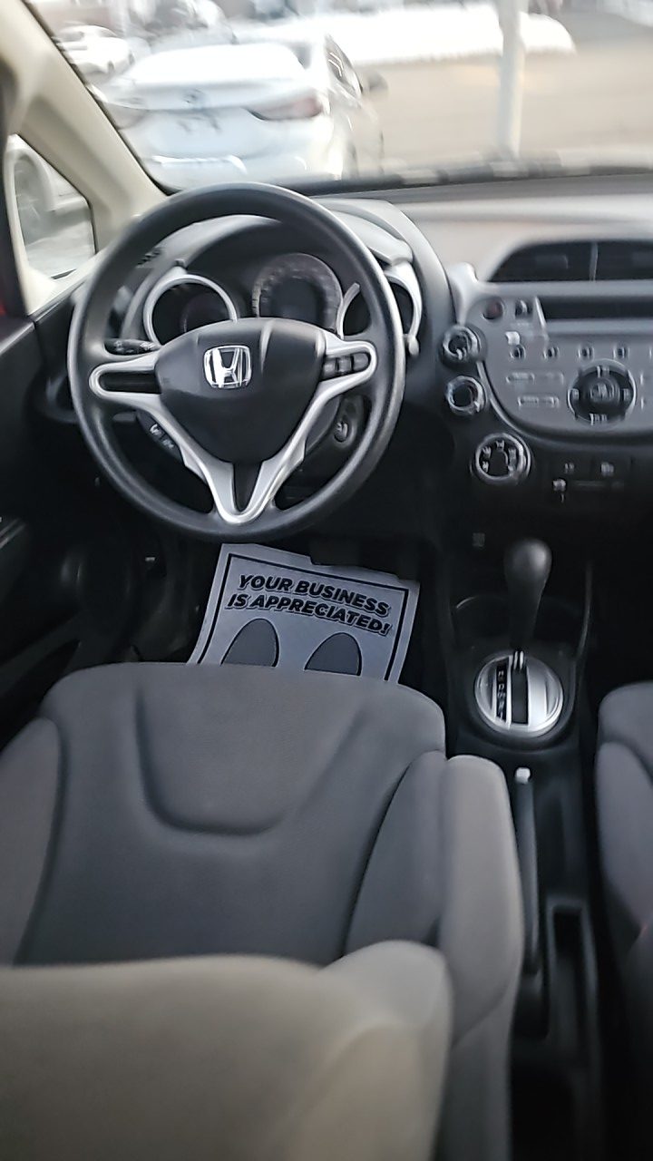 2013 Honda Fit/Eco Good On Gas/Power Locks/Power Windows/Bluetooth/Cruise Control/LOW LOW Kilometrs. $9949
