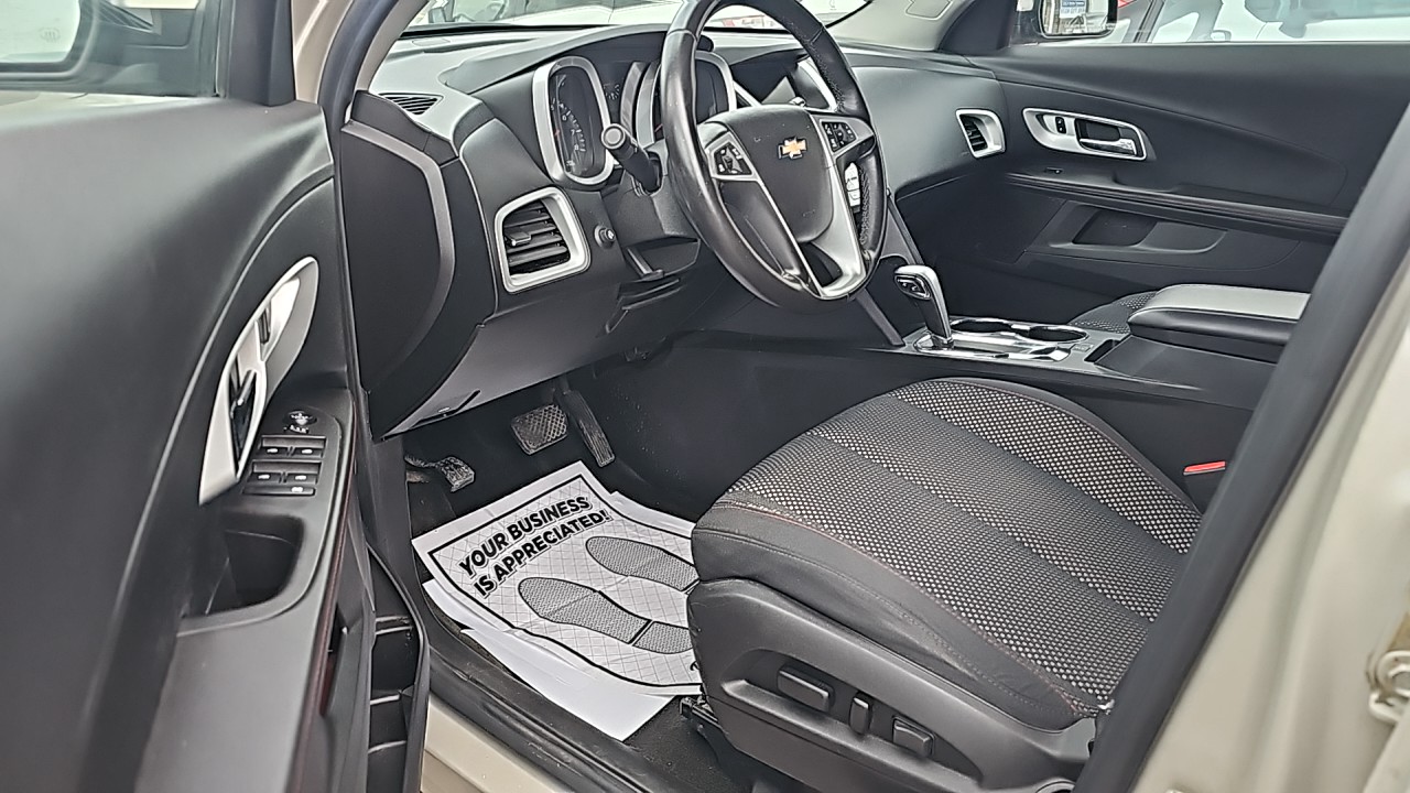 2015 Chevy Equinox LT/Remote Start/Heated Seats/Rear View Camera/Eco/4 Clynder  Good on Gas/Alloy Wheels. $9989.00