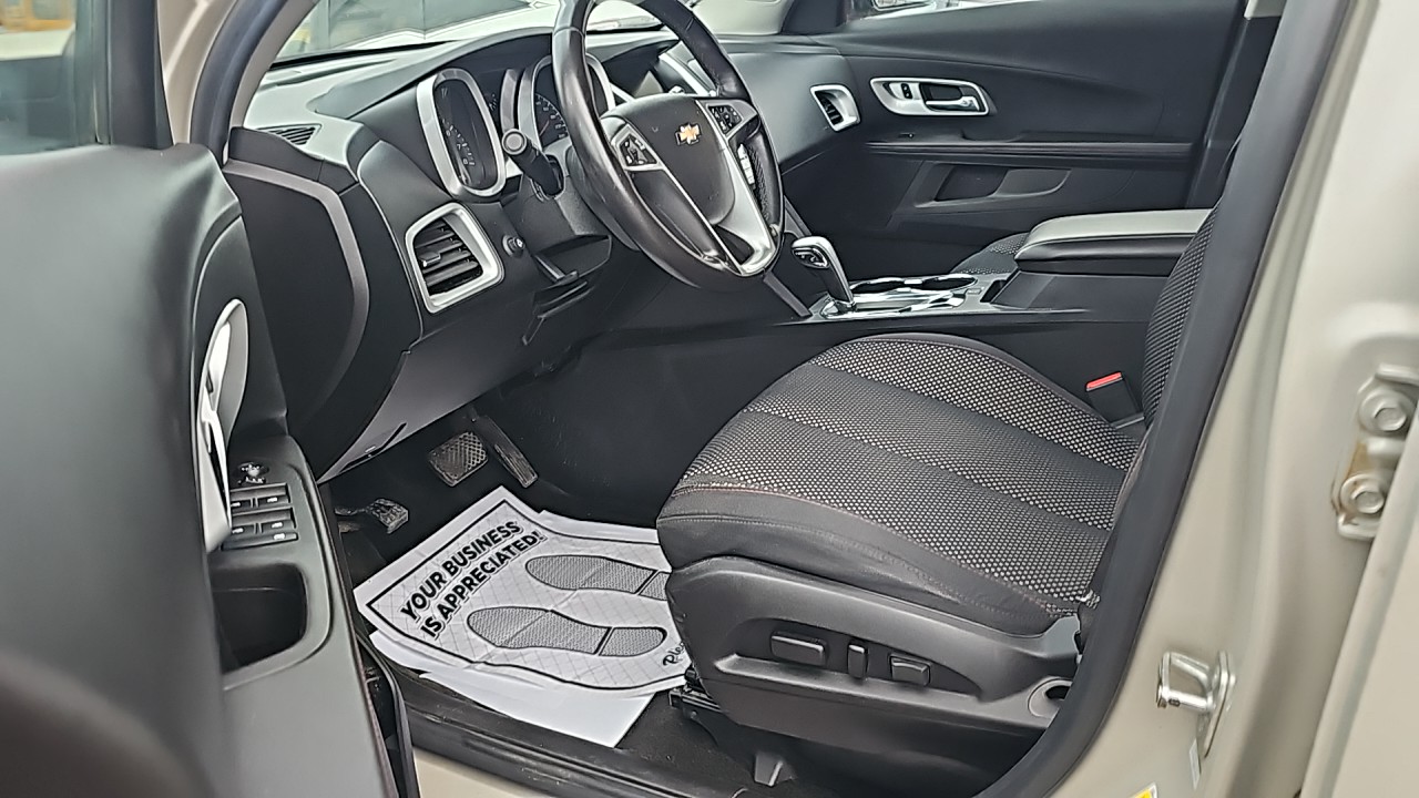 2015 Chevy Equinox LT/Remote Start/Heated Seats/Rear View Camera/Eco/4 Clynder  Good on Gas/Alloy Wheels. $9989.00